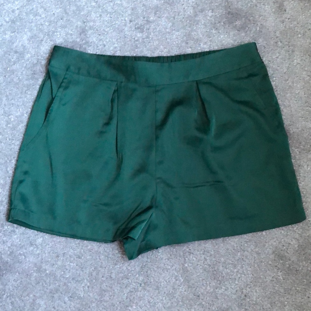 La vie en rose Green Satin Shorts